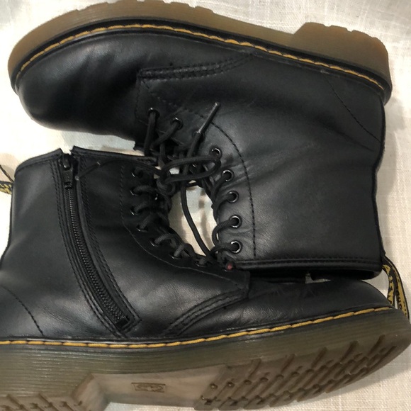 Dr. Martens Youth 1460 Ankle Zip Lace Up Black Leather Boots Size 3 - Picture 8 of 9